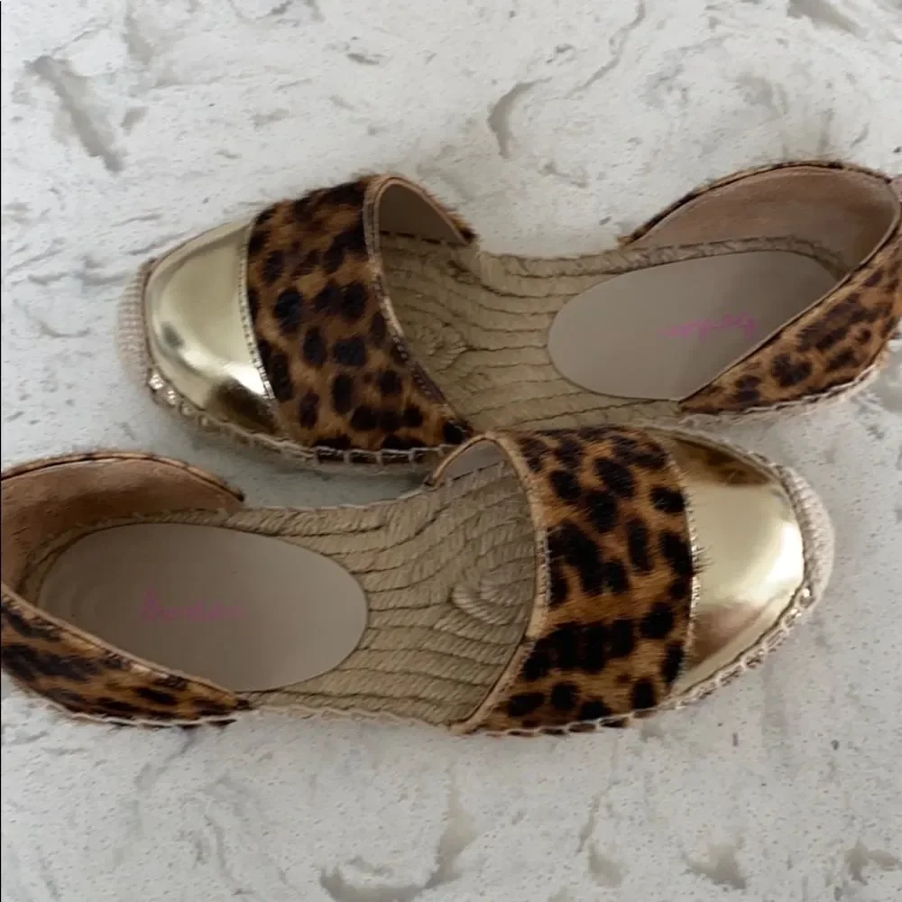 Boden‎ Animal Print Gold Toe Espadrille Like New 6